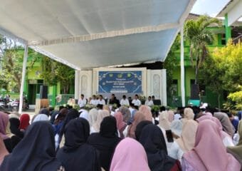semarak-peringatan-maulid-nabi-muhammad-saw-di-ma-darul-makwa-plandirejo